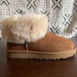 UGG Women’s Classic Mini Fluff Boot in Chestnut